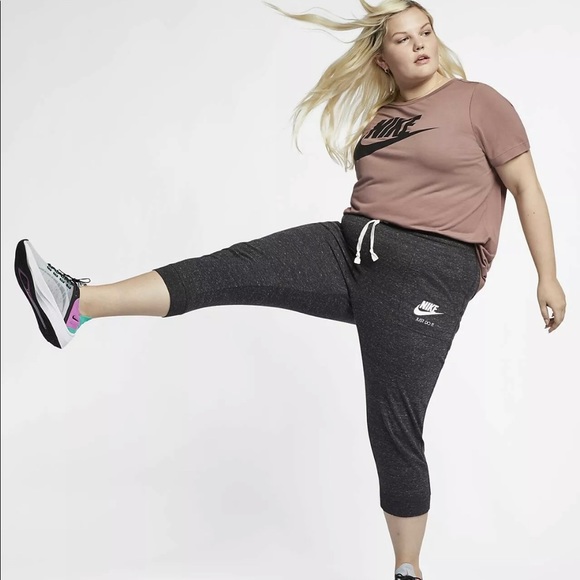 Nike Sportswear Vintage Capris 3X - Picture 6 of 9